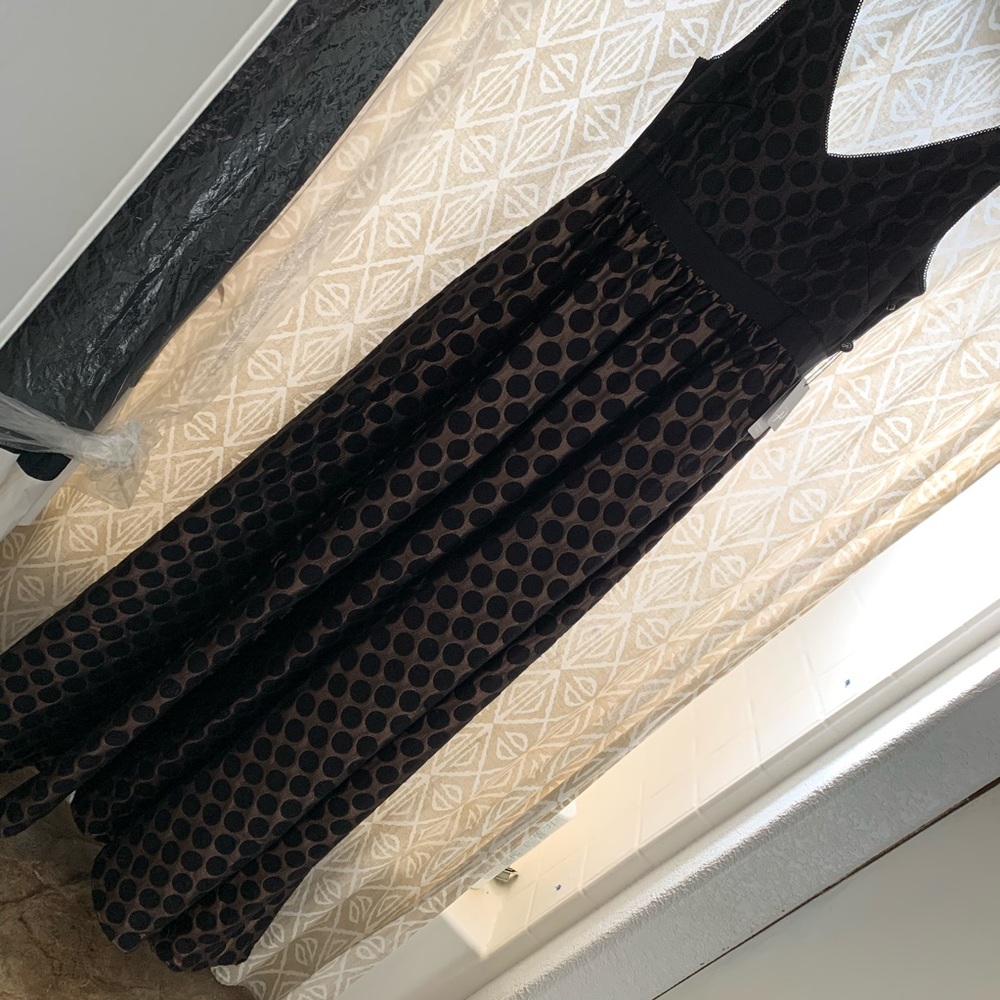 Adrianna Papell gown